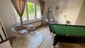 Burg Panoramablick City Retreat Moderne FeWo