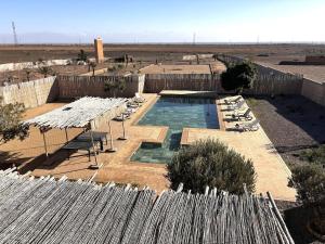 Villa Sans vis à vis, ensoleillée avec piscine