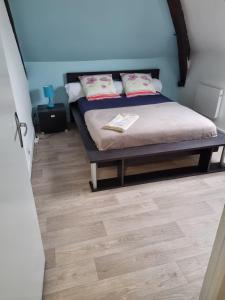 Maisons de vacances LPE Maison Gite proche Illiers Combray : photos des chambres