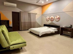 Costa Verde Luxury Seafront Villa