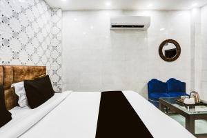 Hotel O Triom Inn
