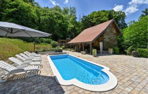 Stunning Home In Veliko Trgovisce