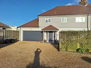 By the sea, home from home sleeps 6 - 米尔福德昂西