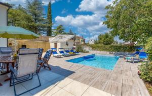 3 Bedroom Beautiful Home In Kanfanar 