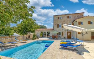 3 Bedroom Beautiful Home In Kanfanar