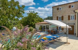 3 Bedroom Beautiful Home In Kanfanar