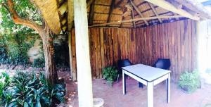 Garden Cottage in Richmond nr Melville