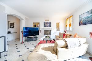 Villas Villa de prestige Vue mer panoramique Piscine Climatisation : photos des chambres