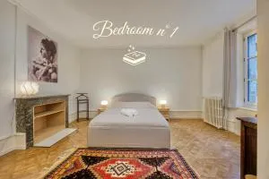 Bedroom 1 - Elegance & Comfort - COLIVING Historic House - 普雷夫桑莫昂