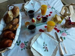 B&B / Chambres d'hotes L-Ecureuil Gourmand, chambre d-hotes en Anjou Bleu : photos des chambres