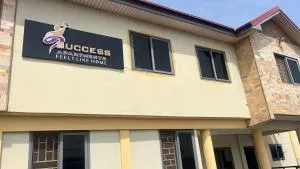 Best Bed & Breakfast - East Legon , Adjiringanor - Ashalebotwe