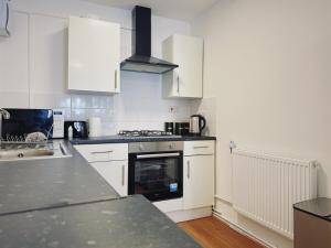 New Large 2 bed flat in London