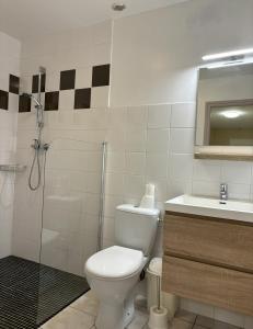 Maisons de vacances Gite de charme a la Ferme de Bonavis 125 M2 : photos des chambres