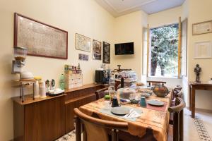 Da Alessia Per Dormire Al Coppedé