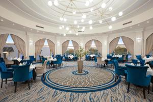 Five stars Hotel included Aswan Sightseeing and Abusimble