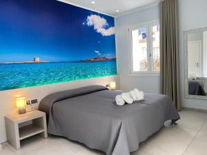 Hotel on the promenade of Stintino, rooms with air conditioning and private bathroom