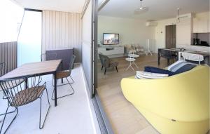 Amazing Apartment In Oostende