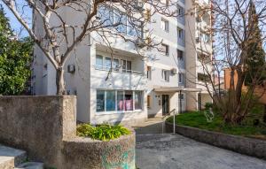 2 Bedroom Awesome Apartment In Rijeka