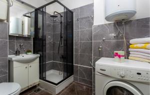 2 Bedroom Awesome Apartment In Rijeka