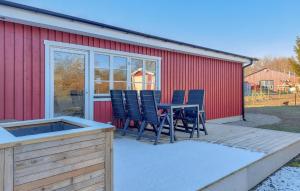 Gorgeous Home In Eslöv With Wifi