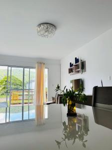 Apto 2 Quartos no Rio Tavares - Perto da Praia