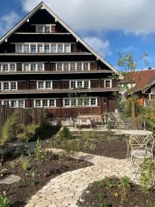 Historical Farmhouse Rosalie - Sankt Peterzell