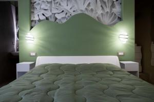 Dharma Central City Room
