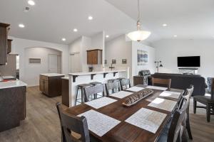 Four Seasons Retreat