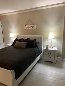 Oceanside inn Daytona Beach right on the sand#711