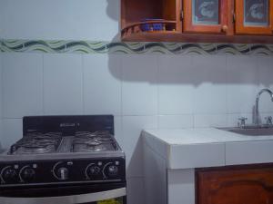 Lovely and close to airport, sea, and old town