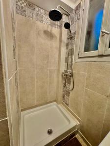 Appartements Appartement F3 de 60 m² au rez de chaussee d'une villa : photos des chambres