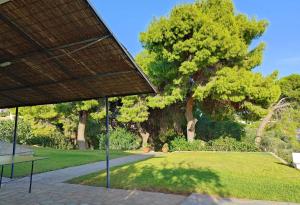 Summer Breeze villa in Saronic Gulf