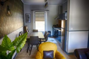 chez joseph,appartements renoves et au calme a saint-michel : photos des chambres