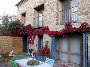 Casa Pirineos (ambos apartamentos)
