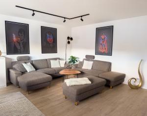 Feuerschiff-Panorama - Moderne Wohnungen in der Innenstadt mit Wasserblick