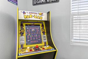 4BR w Hot Tub Gameroom OceanView by Bolivar Vacations