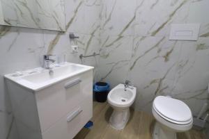 Camera Familiare con Bagno Privato