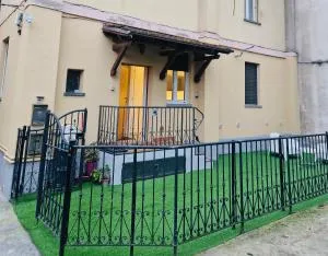 La Bella Vita Bergamo with free private parking - Pradalunga