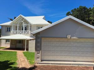 Caribbean Estate Guest House B11