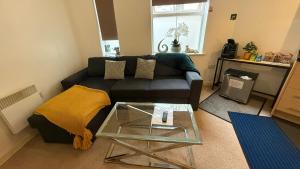 Large 2 bedroom 2 bathroom apartment in Old Town Stevenage By White Orchid Property Relocation