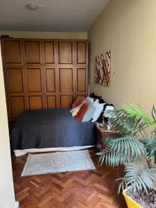 Charmoso Quarto - Posto 6 Copacabana