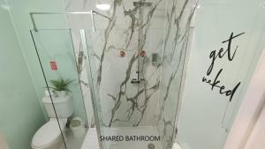 Single Room with Shared Bathroom room in Stansted Lodge