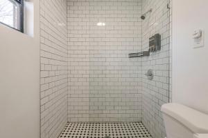 Cheerful PHX Home and Guest House in Central PHX