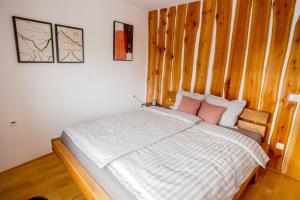 APARTMA JEREBIKA ŠT. 20 