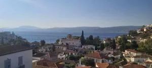 Tsitsinakis Traditional Home - Hydra