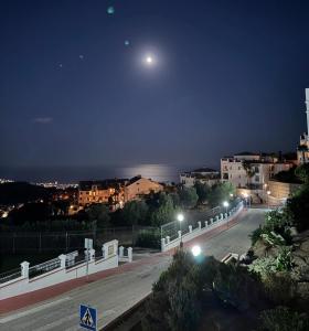 2 bedroom apartment Calahonda hills, Mijas