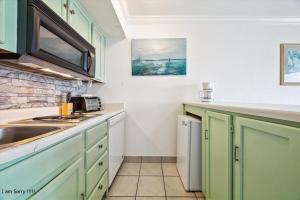 Ocean View - Hot Tubs - Heated Pool - Gym - Tennis ct - Shoreline Stays 22