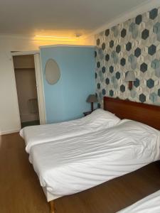 Hotels Aux Quatre Vents : photos des chambres