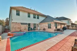 ROYCE mini-mansion with heated pool & spa Houston - 孔洛