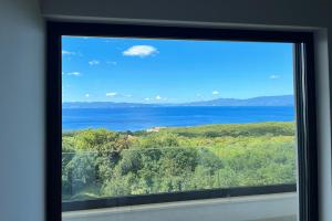 New Luxury Apartment with a Beautiful View